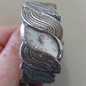 Elegant Tri-toned Cuff Bracelet Watch Gold Silver Rose Gold with New Battery